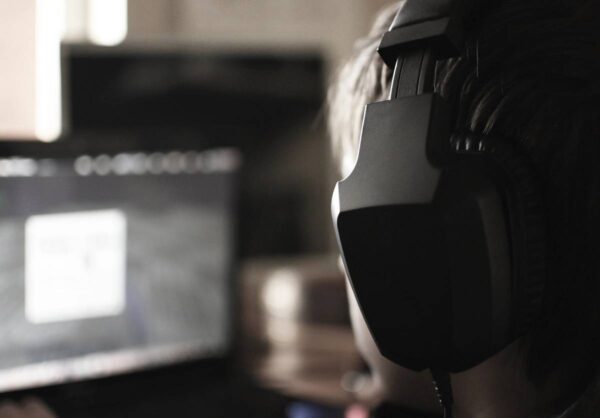 Ethereals eSports Streaming Bundle (Camera, Lights, Microphone)
